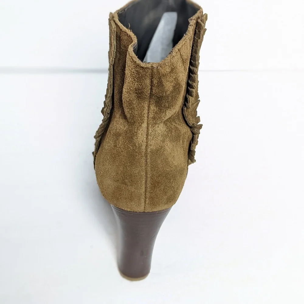 Tila March Paris suede ankle boots - Picture 4 of 16